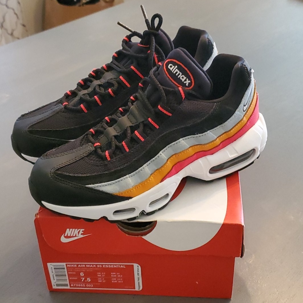 NEW Nike air max 95 (ocean cube)